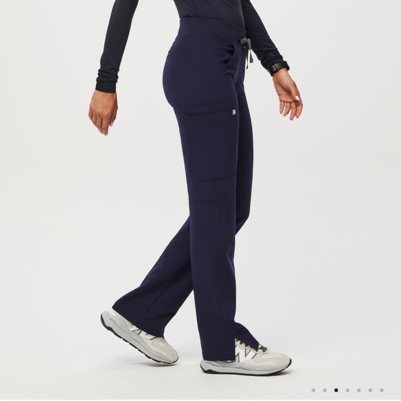 FIGS ⭐️Kade carho scrub pants - Picture 2 of 11